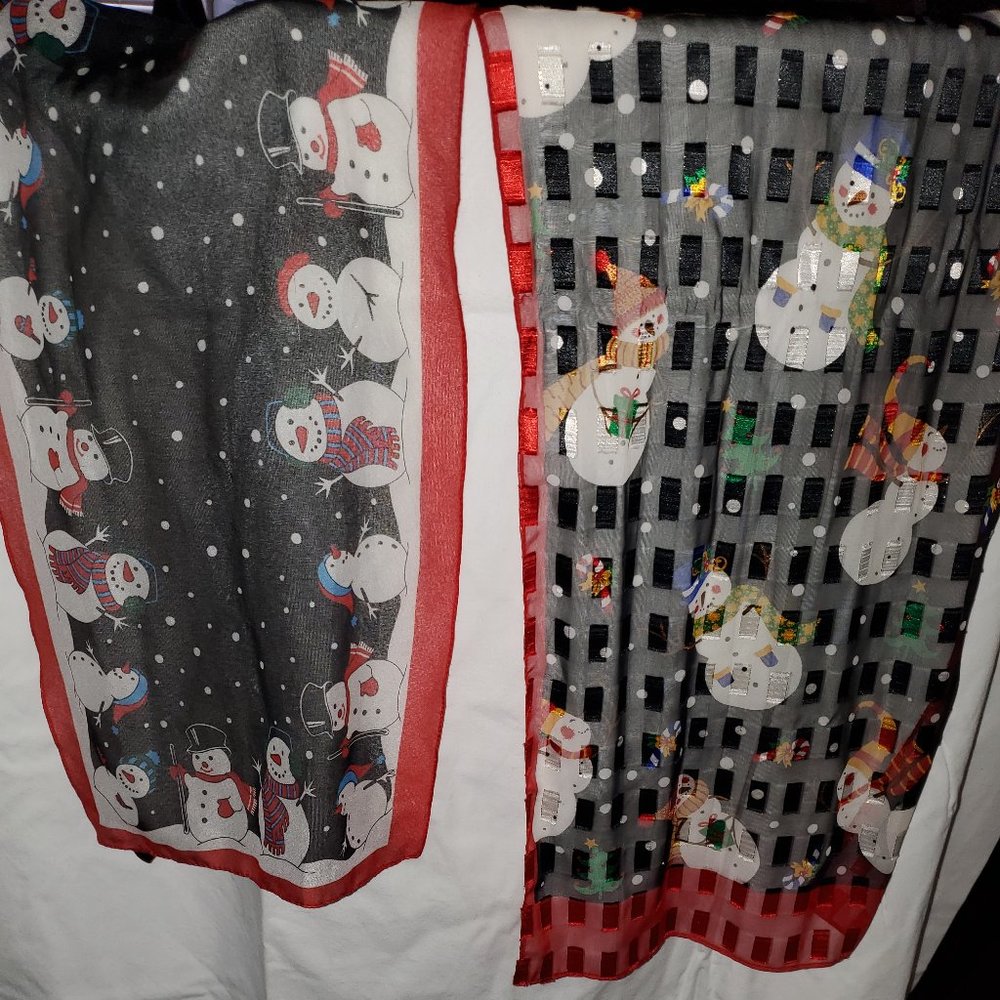 Holiday scarves
